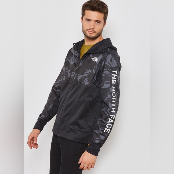 THE NORTH FACE SZ SM Train Logo Overlay Jacket CAMO - Picture 1 of 9
